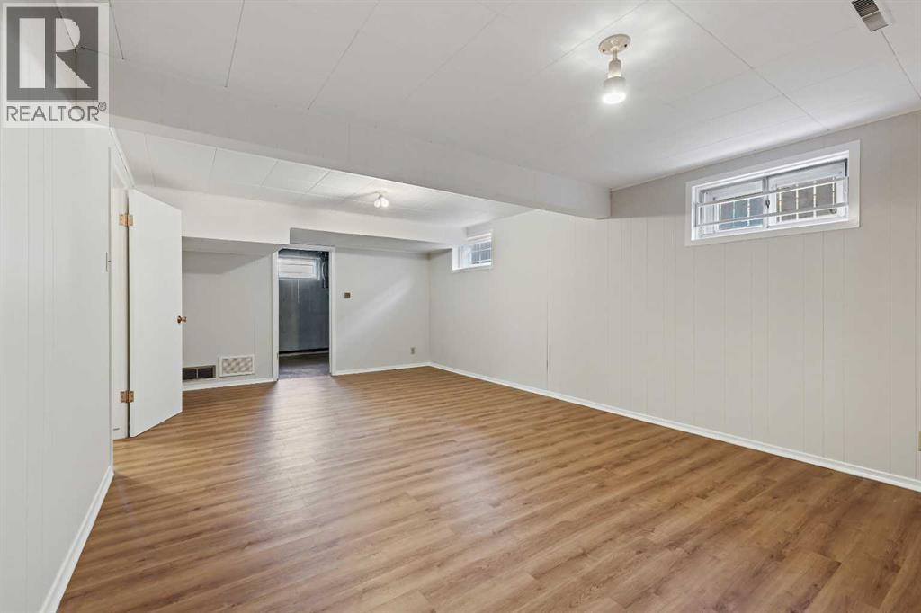 10 Glamorgan Drive Sw, Calgary, Alberta  T3E 4Z2 - Photo 25 - A2265073