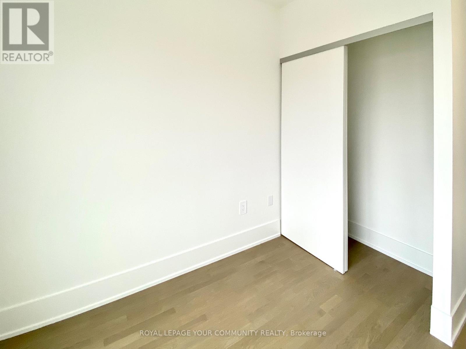 401 - 495 Logan Avenue, Toronto, Ontario  M4K 0A5 - Photo 17 - E12587532