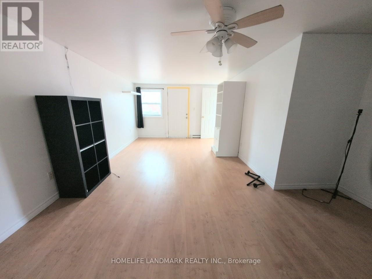 2nd&3rd - 26 Lippincott Street, Toronto (Kensington-Chinatown), Ontario  M5S 2P2 - Photo 10 - C12505488