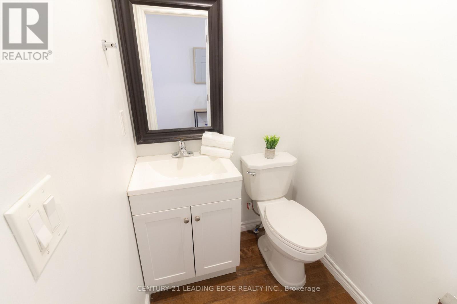 69 Calais Street, Whitby, Ontario L1N 5M3 - Photo 6 - E12586634