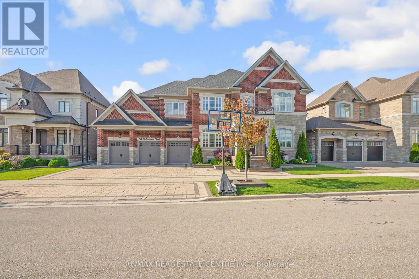 102 BELLADONNA CIRCLE, Brampton, Ontario