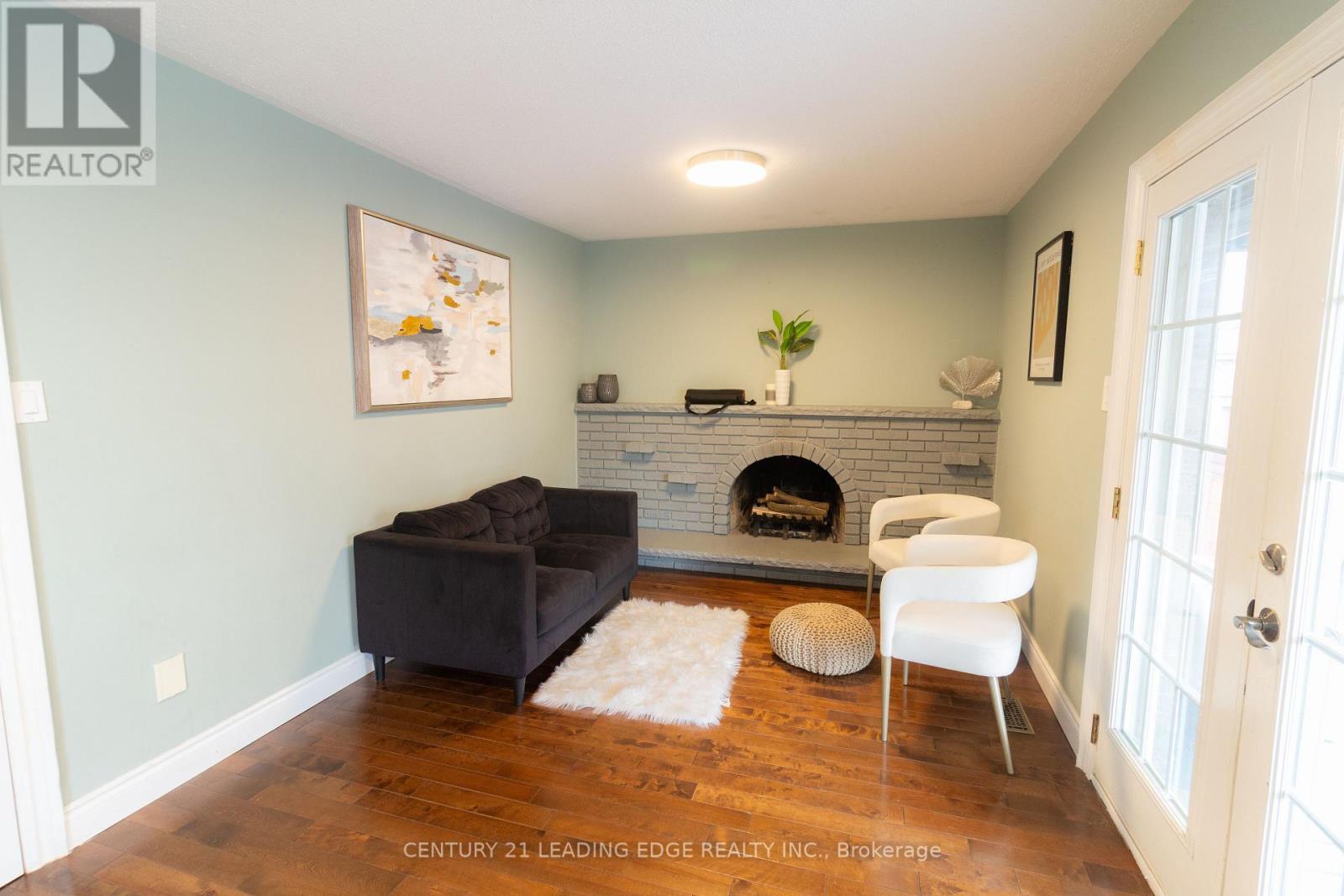 69 Calais Street, Whitby, Ontario L1N 5M3 - Photo 8 - E12586634