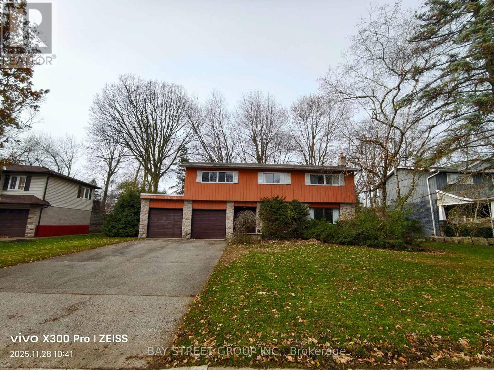 14 Jeremy Drive, Markham, Ontario  L3R 2K6 - Photo 2 - N12587538