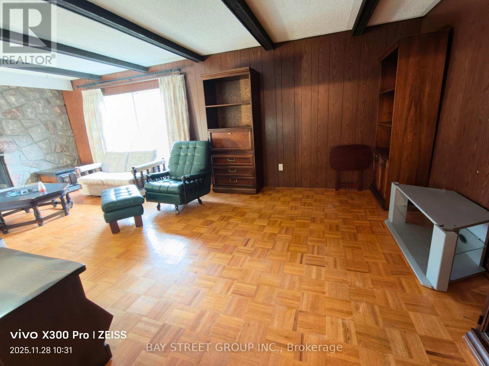 14 Jeremy Drive, Markham, Ontario  L3R 2K6 - Photo 4 - N12587538