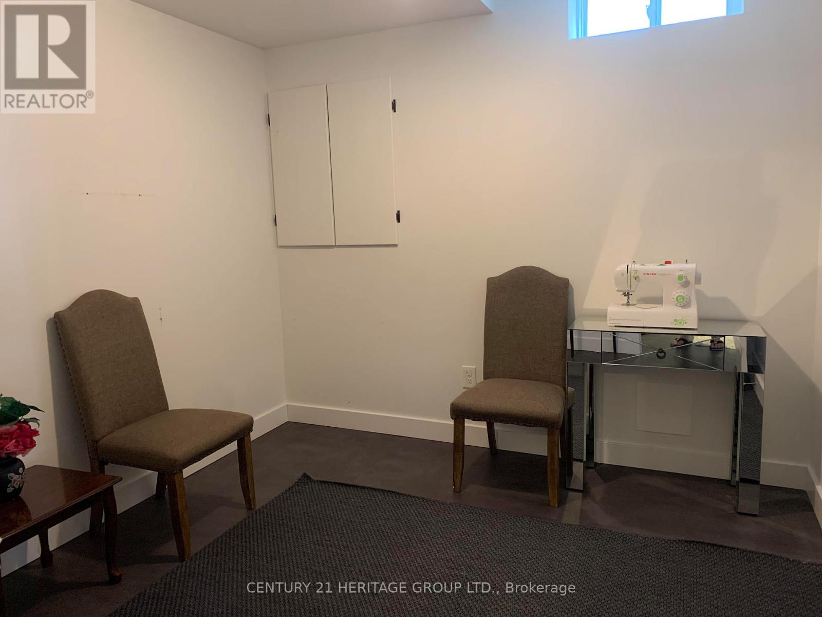 Lower - 337 Carruthers Avenue, Newmarket, Ontario  L3X 2B7 - Photo 13 - N12587554