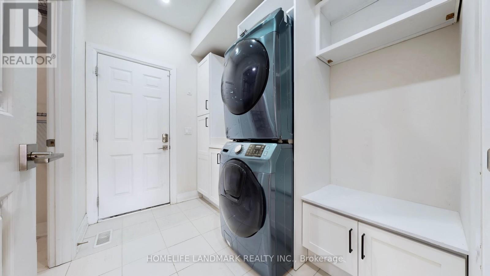 393 William Graham Drive, Aurora, Ontario  L4G 0Z9 - Photo 11 - N12587564