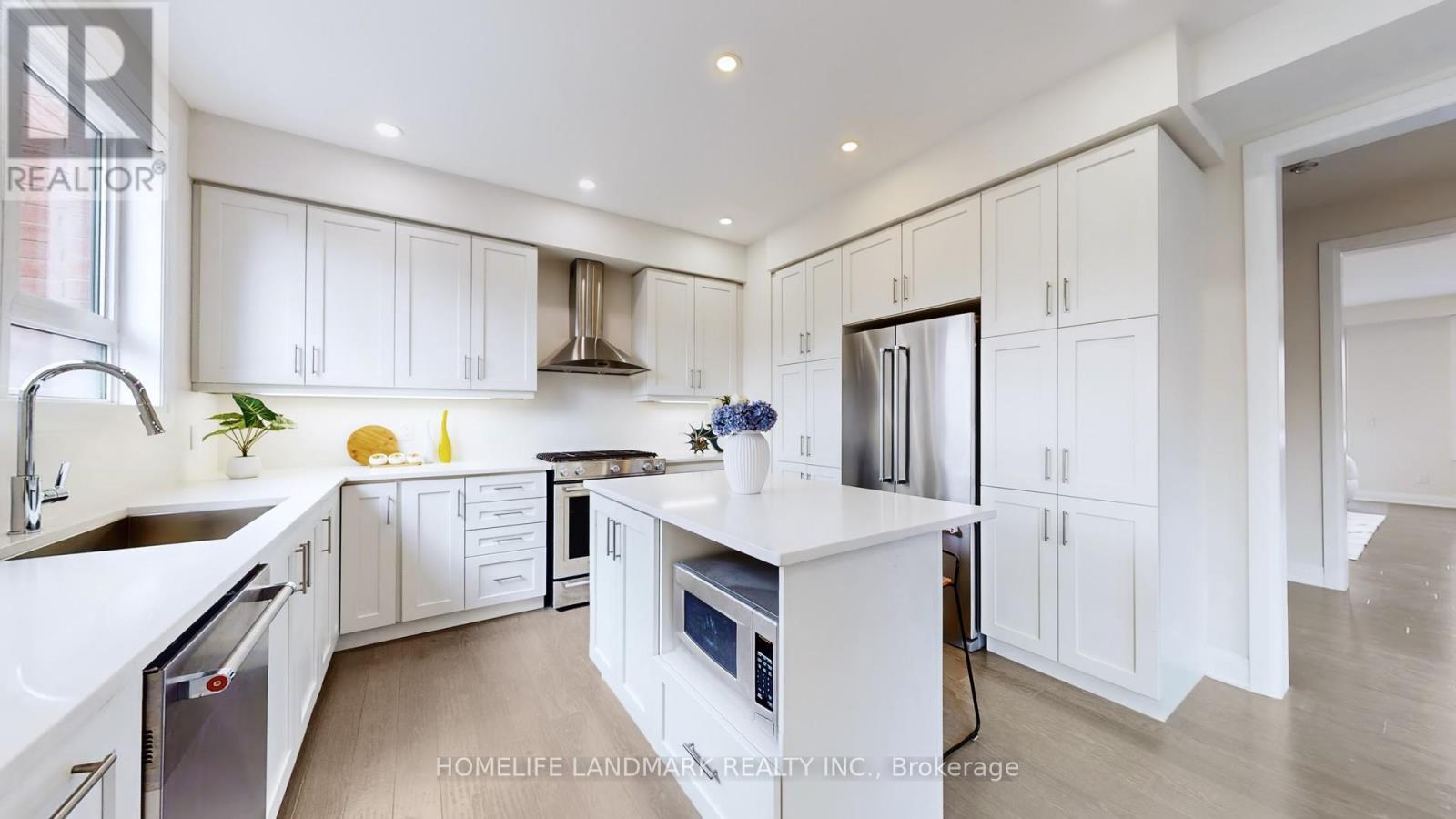 393 William Graham Drive, Aurora, Ontario  L4G 0Z9 - Photo 18 - N12587564