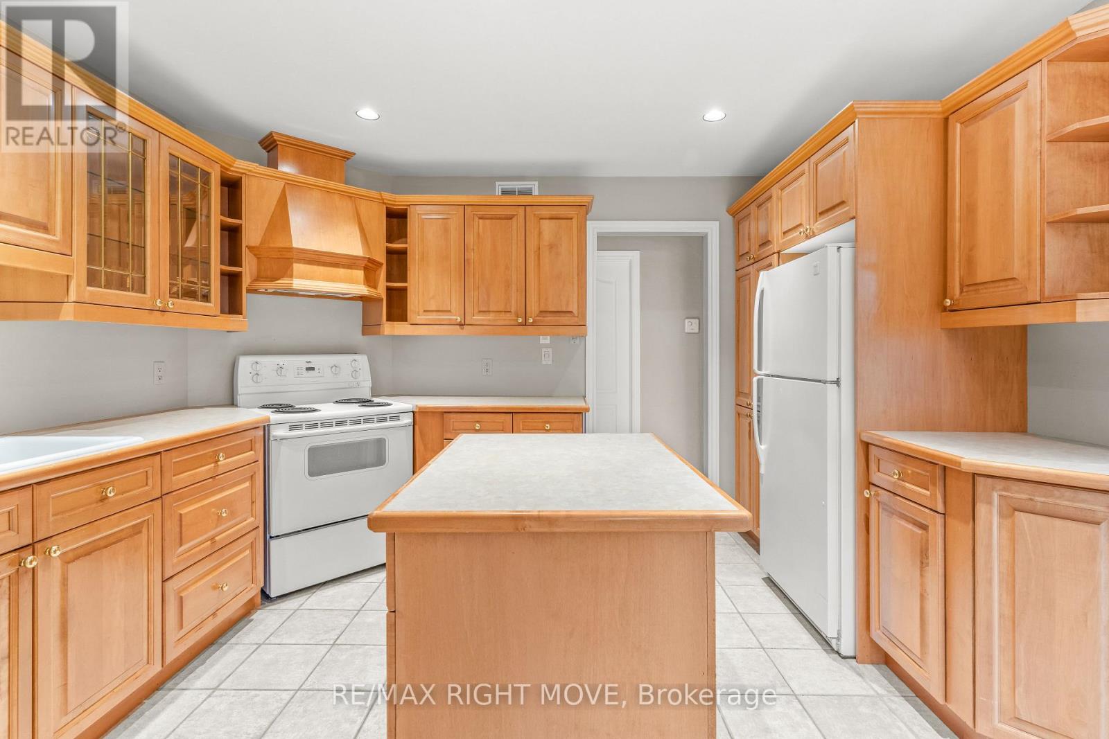 3 Thicketwood Place E, Ramara, Ontario  L0K 1B0 - Photo 17 - S12587582