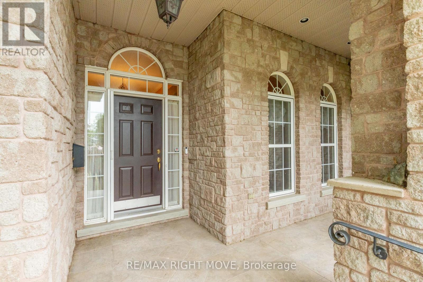 3 Thicketwood Place E, Ramara, Ontario  L0K 1B0 - Photo 3 - S12587582