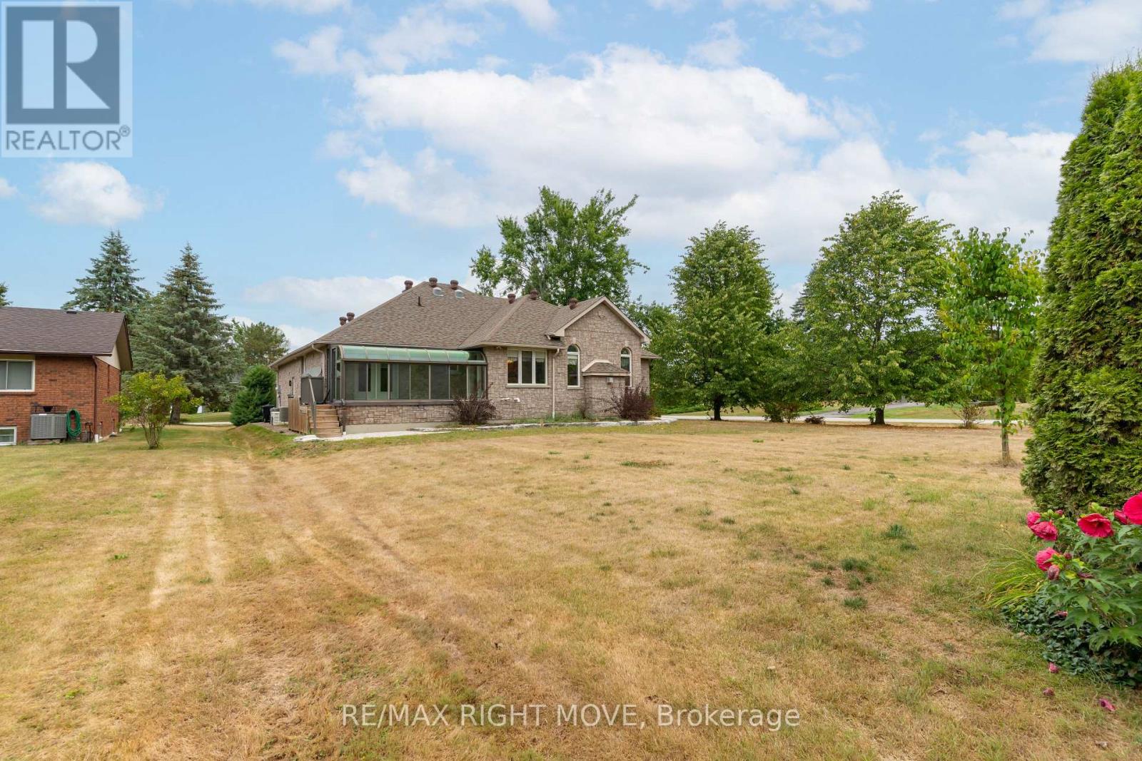 3 Thicketwood Place E, Ramara, Ontario  L0K 1B0 - Photo 37 - S12587582