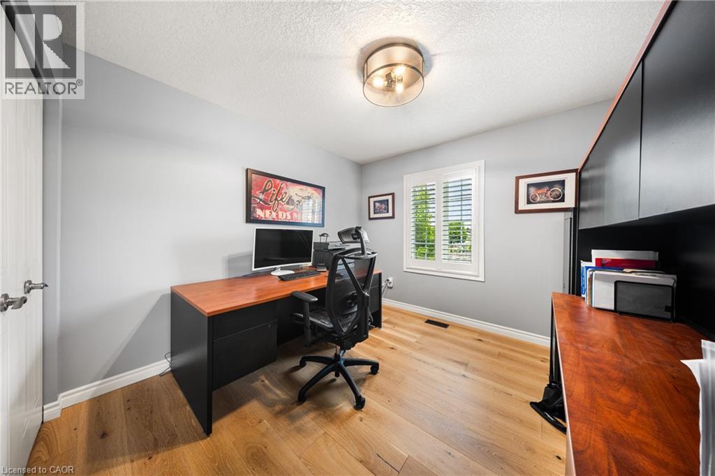 144 Endeavour Drive, Cambridge, Ontario  N3C 4C9 - Photo 16 - 40767337