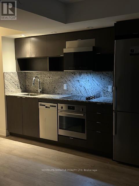 315 - 9 Mabelle Avenue, Toronto, Ontario  M9A 4X7 - Photo 7 - W12587544