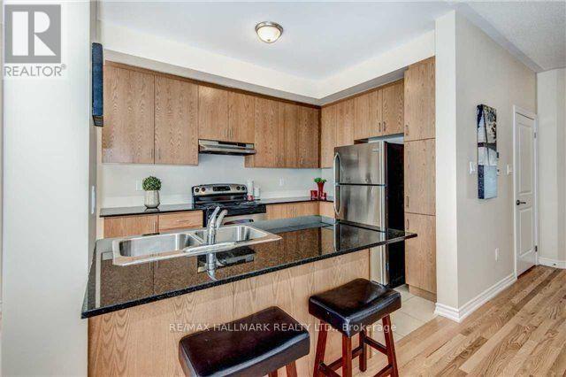 74 Lloyd Crescent, Brampton, Ontario L7A 4J6 - Photo 13 - W12587546