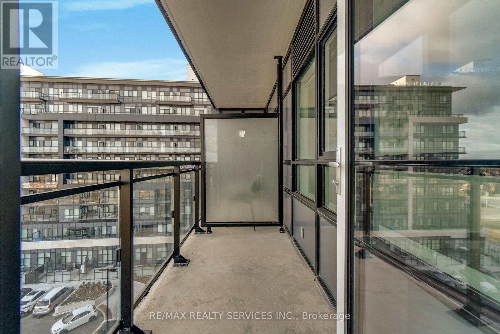 628 - 395 Dundas Street W, Oakville, Ontario  L6M 5R8 - Photo 15 - W12587560