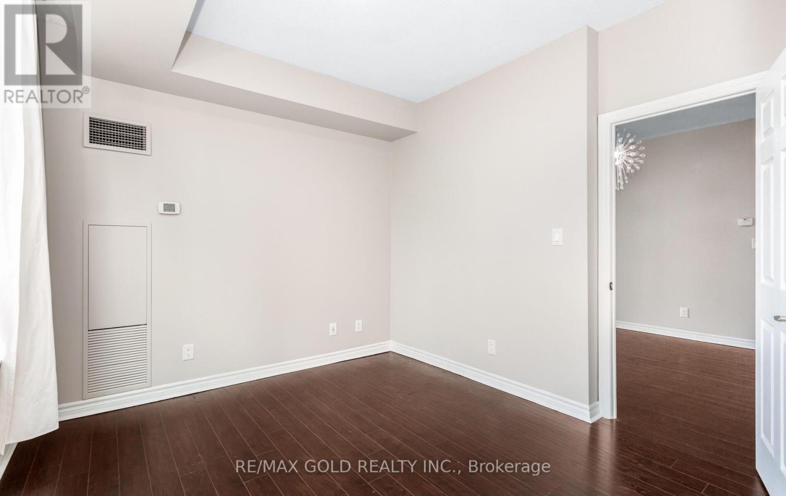 2109 - 3504 Hurontario Street, Mississauga, Ontario  L5B 0B9 - Photo 17 - W12587566