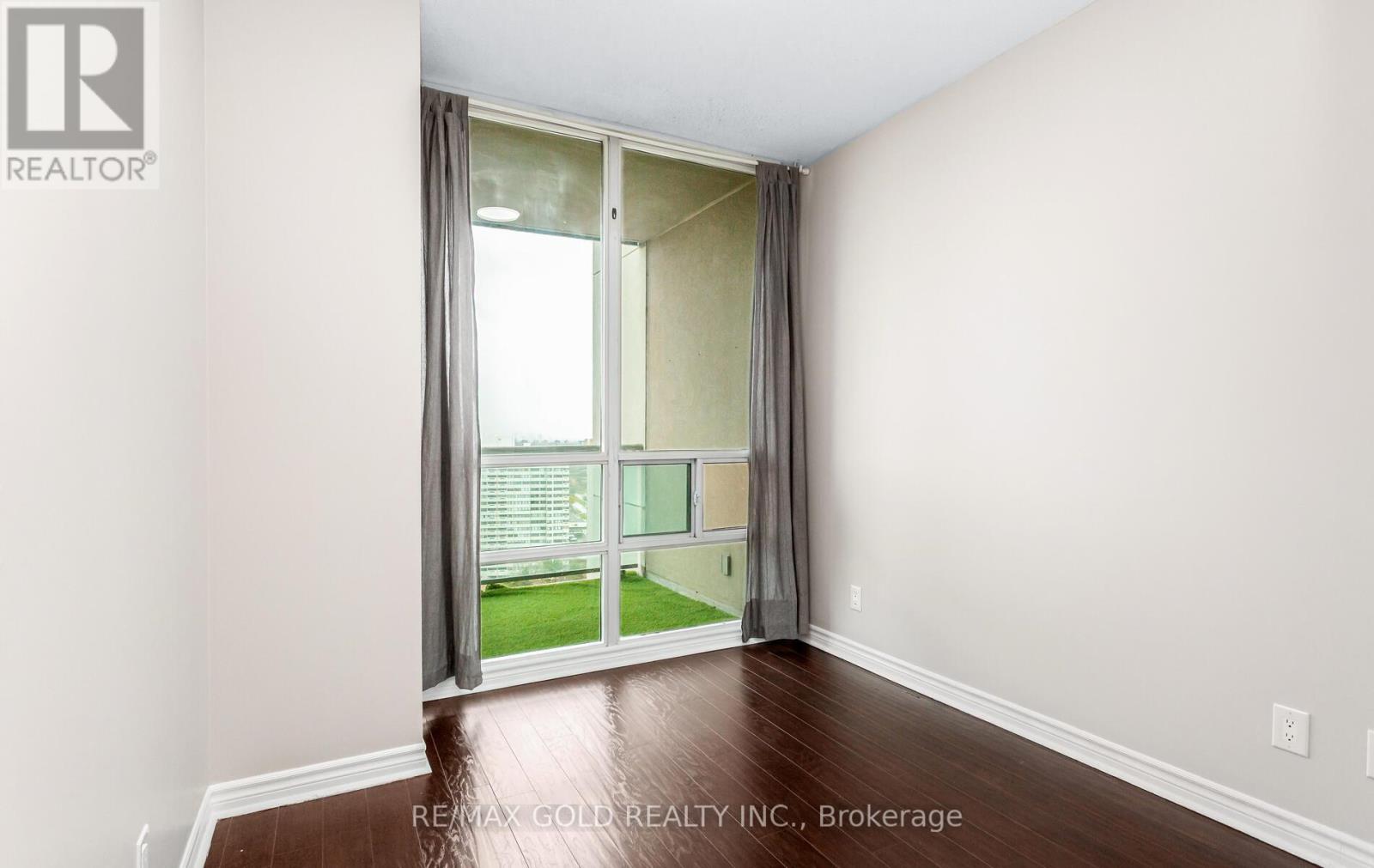 2109 - 3504 Hurontario Street, Mississauga, Ontario  L5B 0B9 - Photo 23 - W12587566