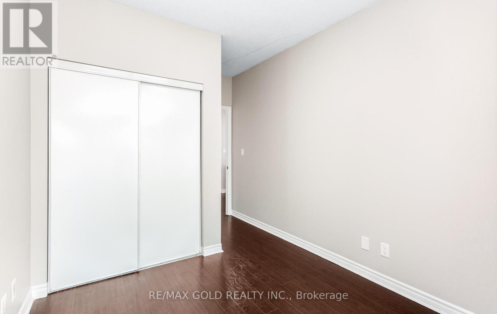 2109 - 3504 Hurontario Street, Mississauga, Ontario  L5B 0B9 - Photo 25 - W12587566