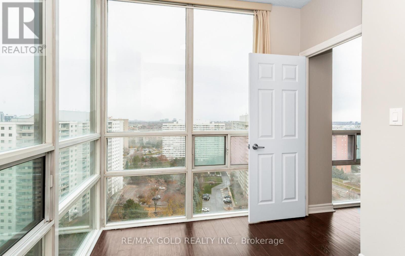 2109 - 3504 Hurontario Street, Mississauga, Ontario  L5B 0B9 - Photo 29 - W12587566