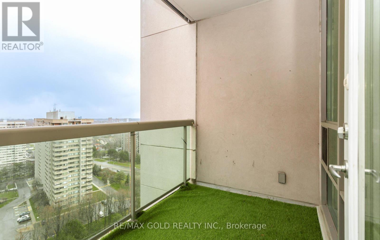 2109 - 3504 Hurontario Street, Mississauga, Ontario  L5B 0B9 - Photo 32 - W12587566