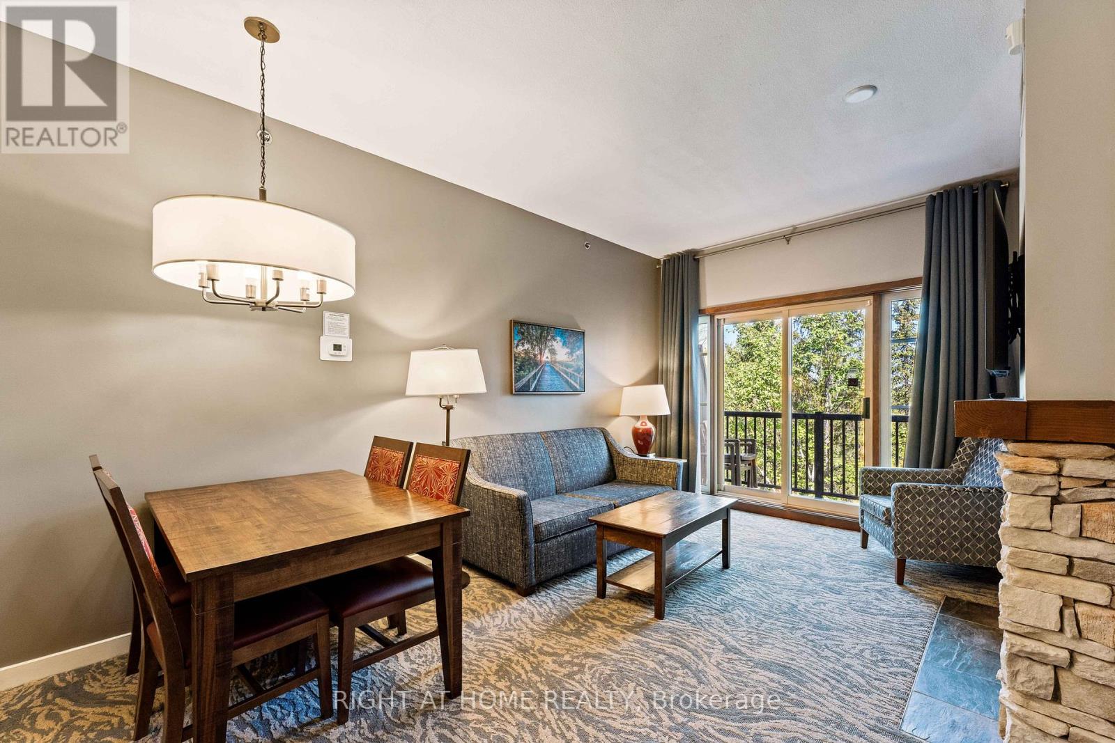 437 - 156 Jozo Weider Boulevard, Blue Mountains, Ontario  L9Y 0V2 - Photo 4 - X12587592