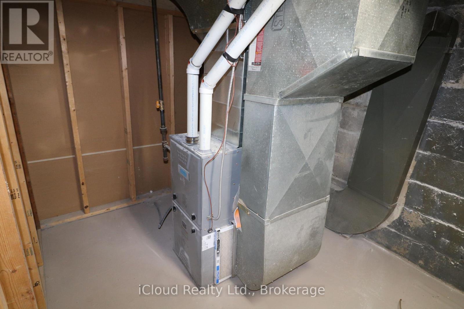 1848 Keele Street, Toronto, Ontario  M6M 3X4 - Photo 13 - W12587500