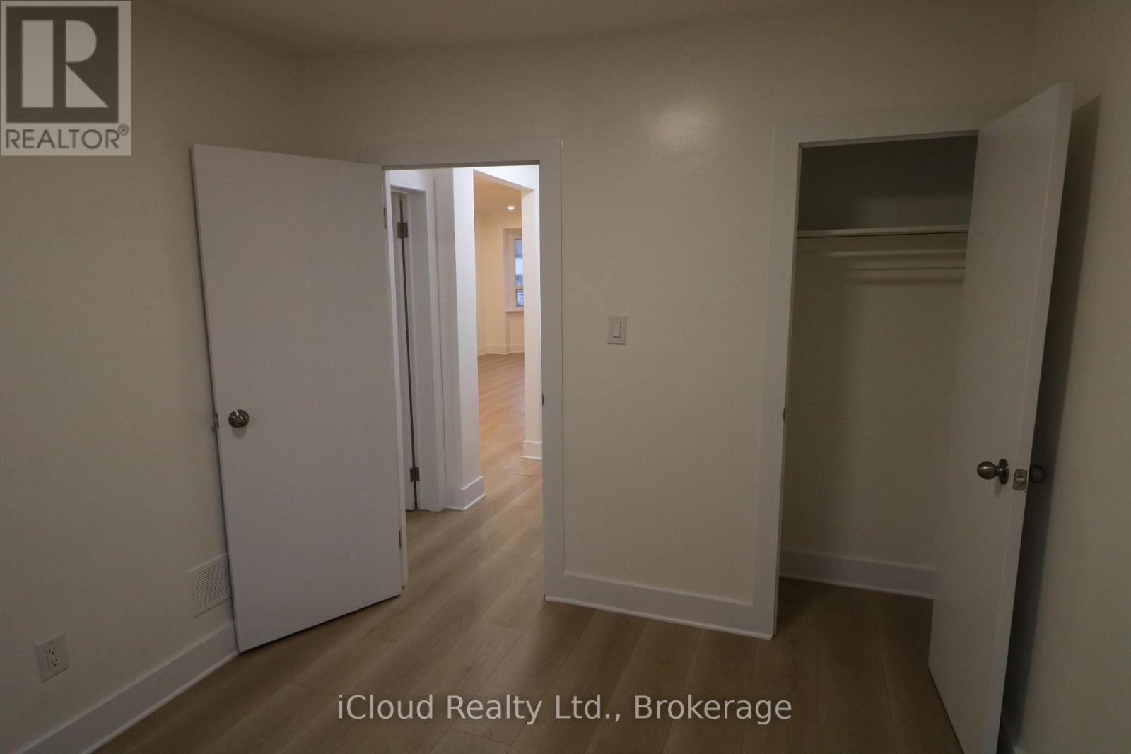 1848 Keele Street, Toronto, Ontario  M6M 3X4 - Photo 10 - W12587500
