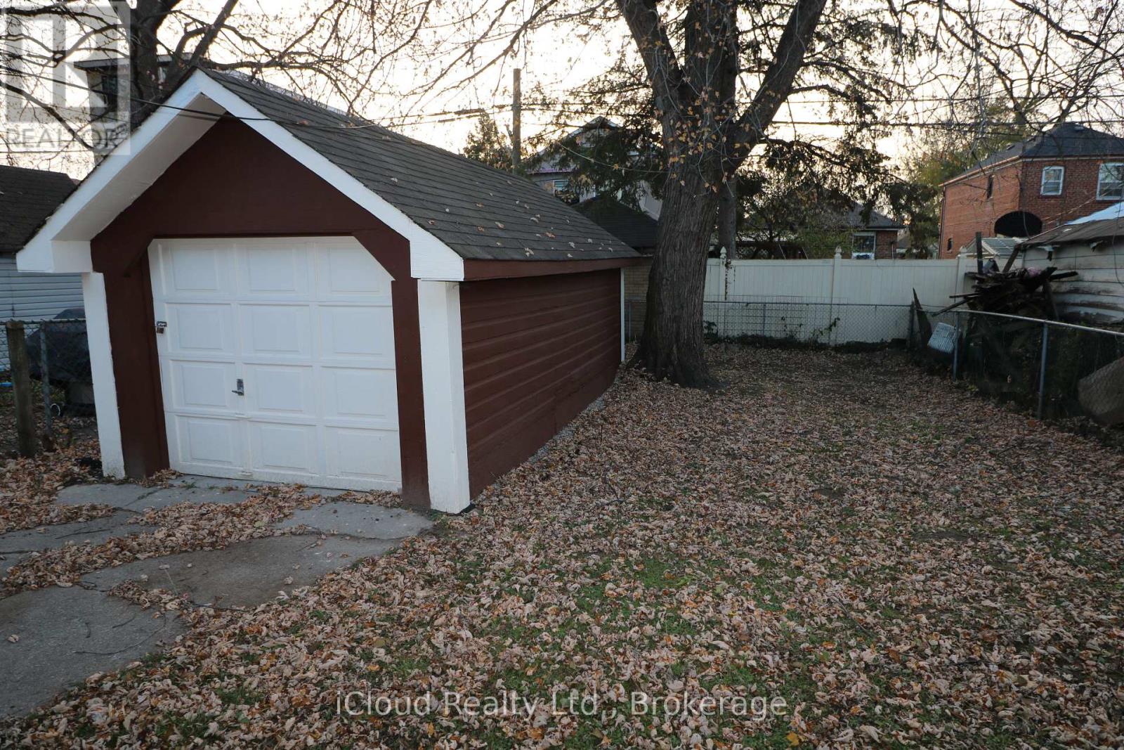 1848 Keele Street, Toronto, Ontario  M6M 3X4 - Photo 21 - W12587500