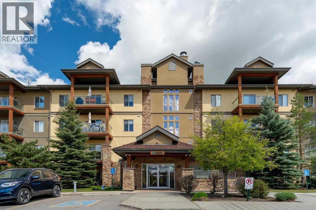 4214, 92 Crystal Shores Road, Okotoks, Alberta T1S 2N2 - Photo 1 - A2263113