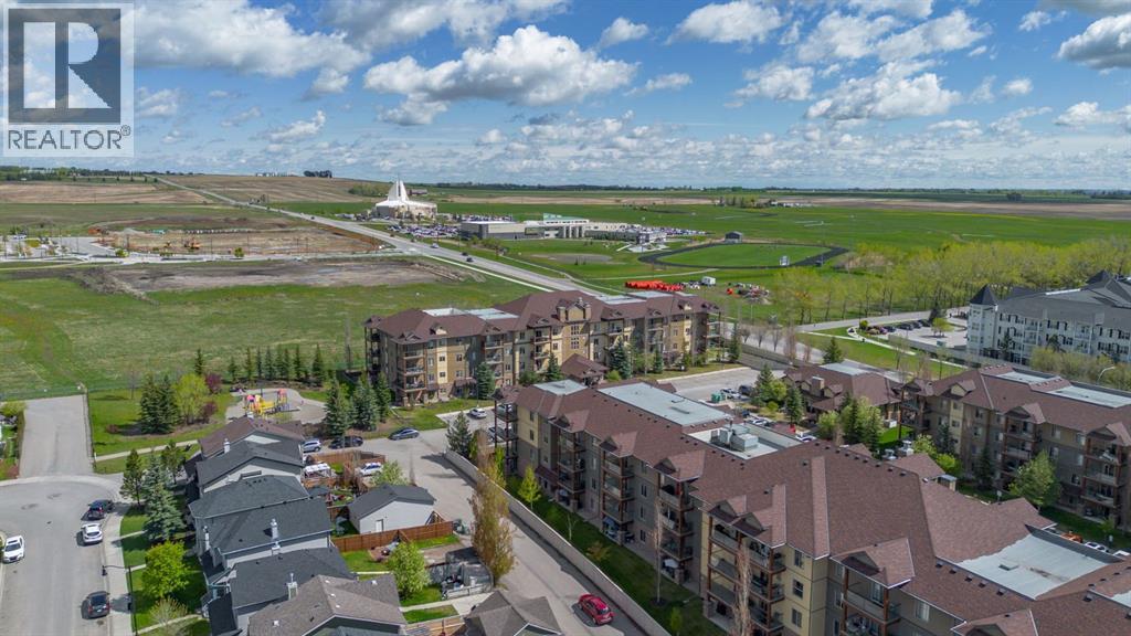 4214, 92 Crystal Shores Road, Okotoks, Alberta T1S 2N2 - Photo 33 - A2263113