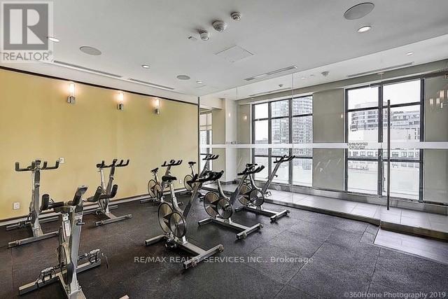 1608 - 300 Front Street W, Toronto, Ontario  M5V 0E9 - Photo 13 - C12587632