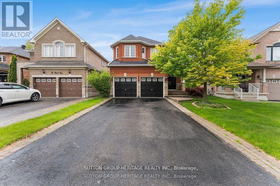 34 Ball Crescent, Whitby, Ontario  L1P 1W6 - Photo 2 - E12587600