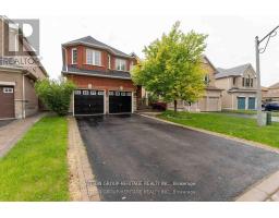 34 BALL CRESCENT, Whitby, Ontario