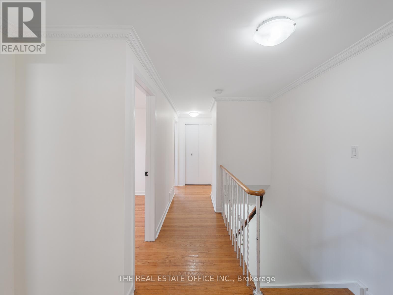 11 Dunsdale Square, Toronto, Ontario  M1S 2L7 - Photo 15 - E12587612