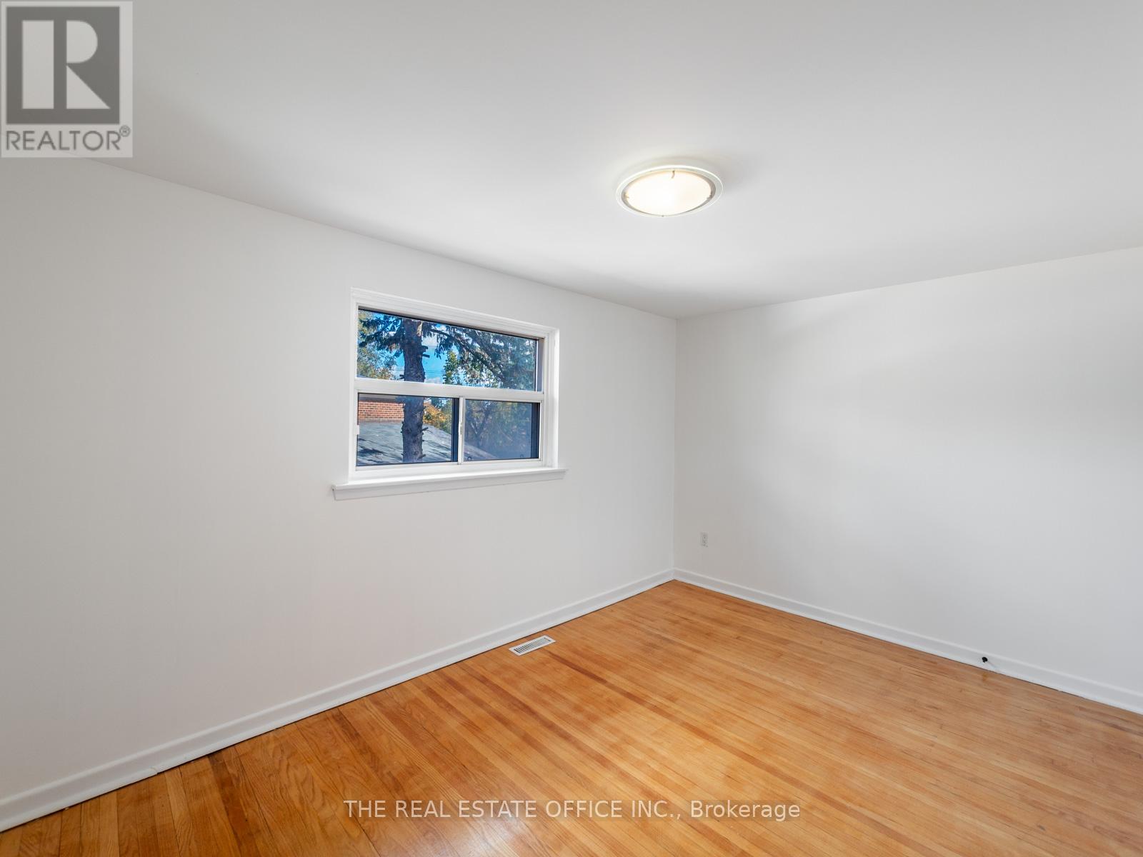 11 Dunsdale Square, Toronto, Ontario  M1S 2L7 - Photo 21 - E12587612