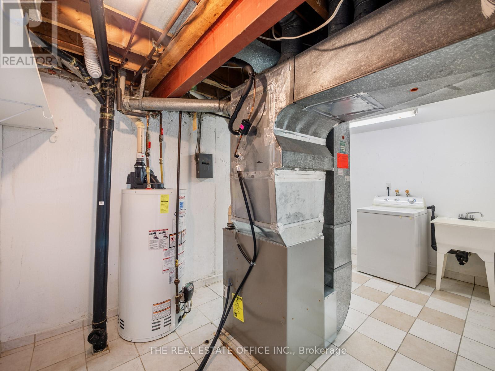 11 Dunsdale Square, Toronto, Ontario  M1S 2L7 - Photo 37 - E12587612