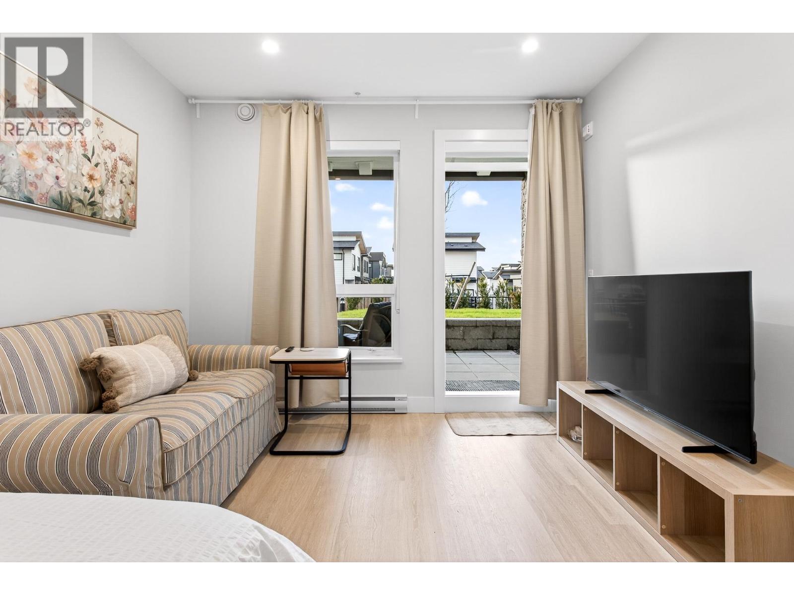 109 1930 Starling Drive, Tsawwassen, British Columbia  V4M 0C7 - Photo 3 - R3070639