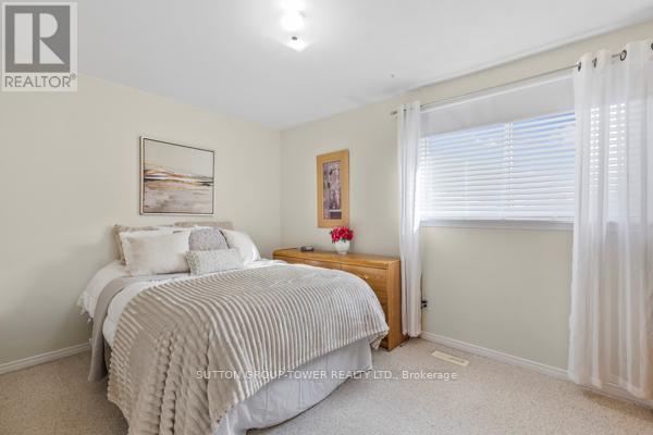 4 Glenforest Road, Brampton, Ontario L6S 1K5 - Photo 13 - W12586912