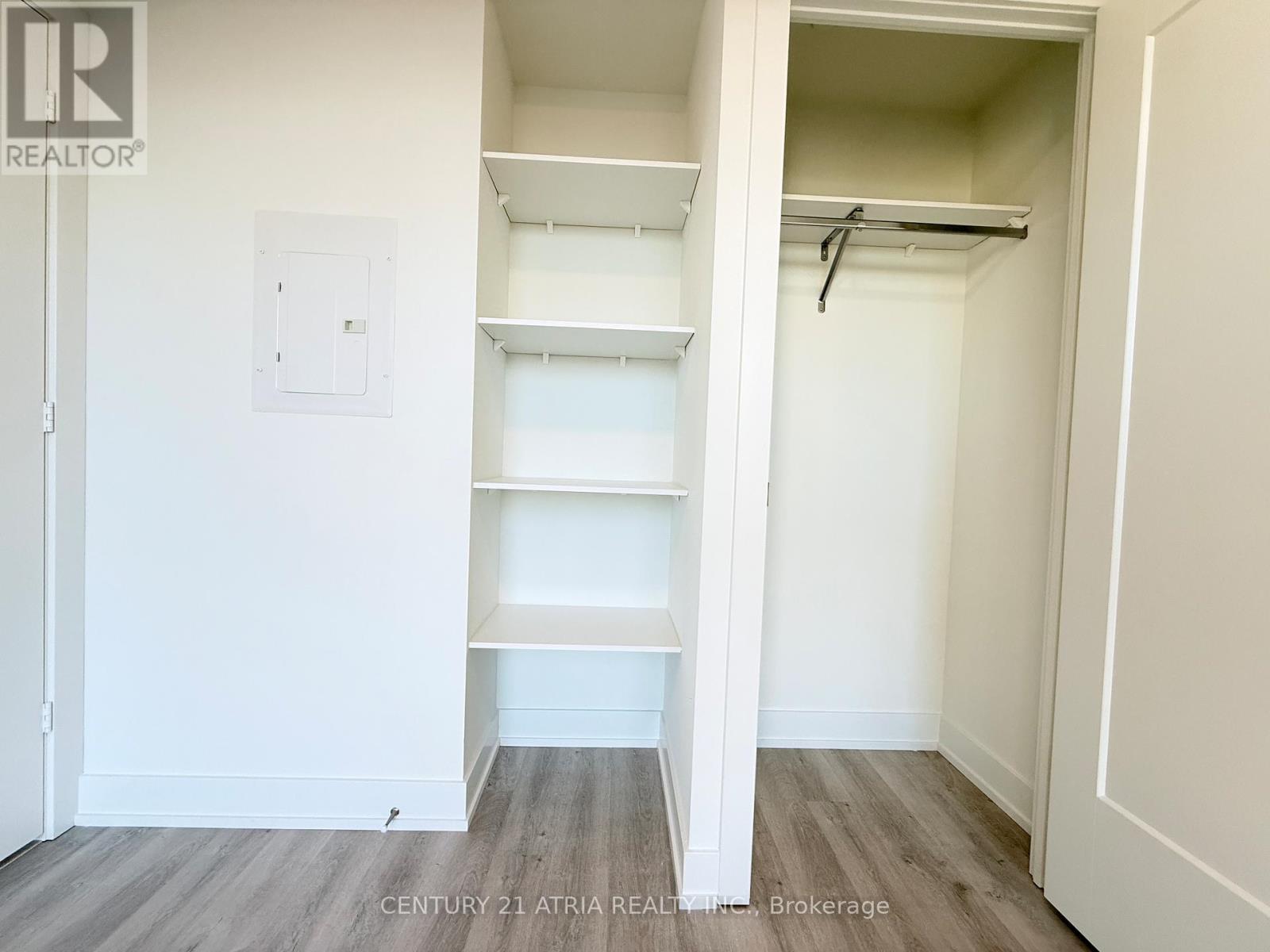 615 - 60 Central Park Roadway, Toronto, Ontario  M9A 0E6 - Photo 18 - W12587618