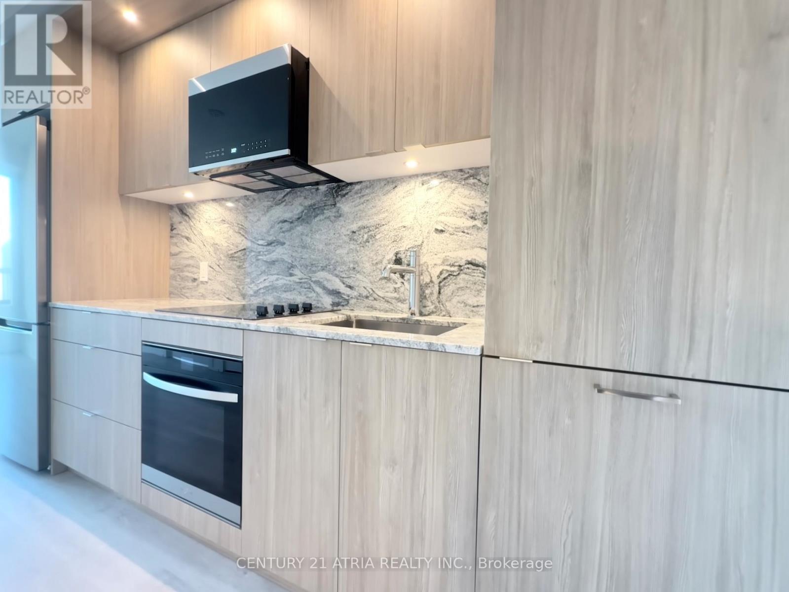 615 - 60 Central Park Roadway, Toronto, Ontario  M9A 0E6 - Photo 2 - W12587618