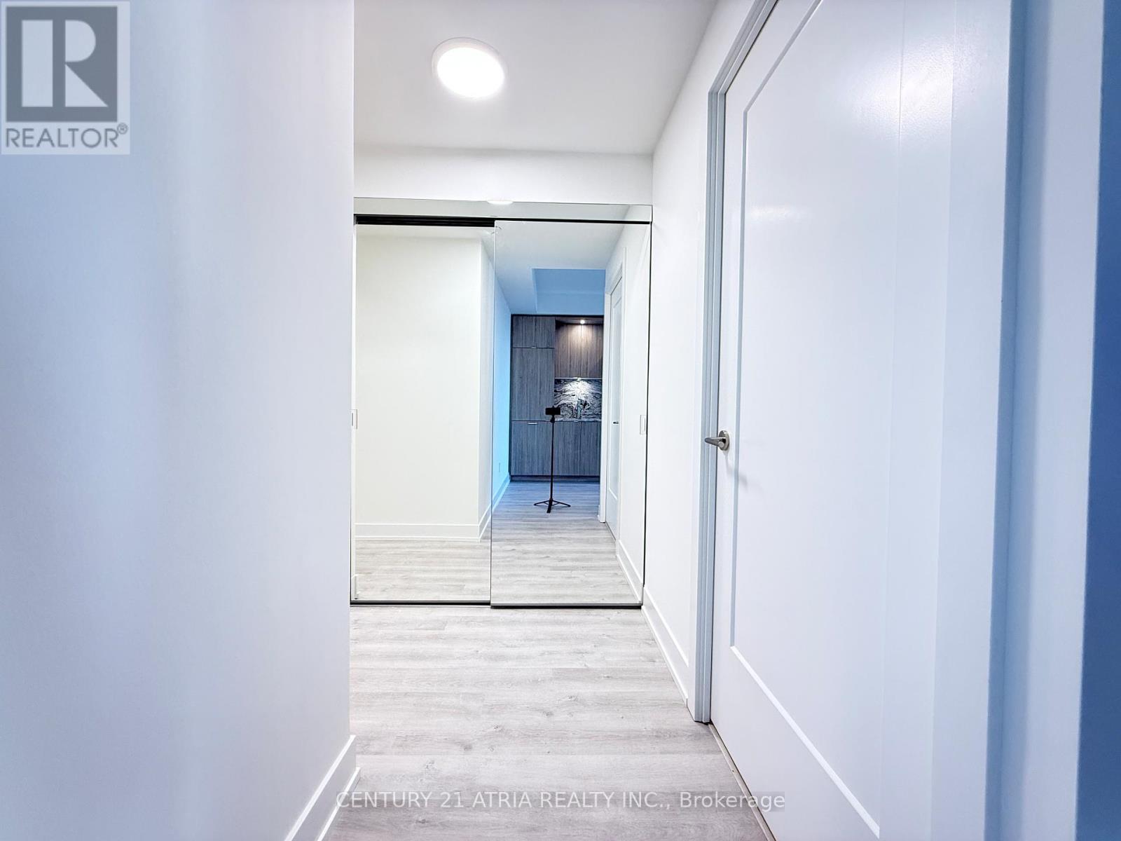 615 - 60 Central Park Roadway, Toronto, Ontario  M9A 0E6 - Photo 25 - W12587618