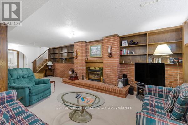 4 Glenforest Road, Brampton, Ontario L6S 1K5 - Photo 16 - W12586912