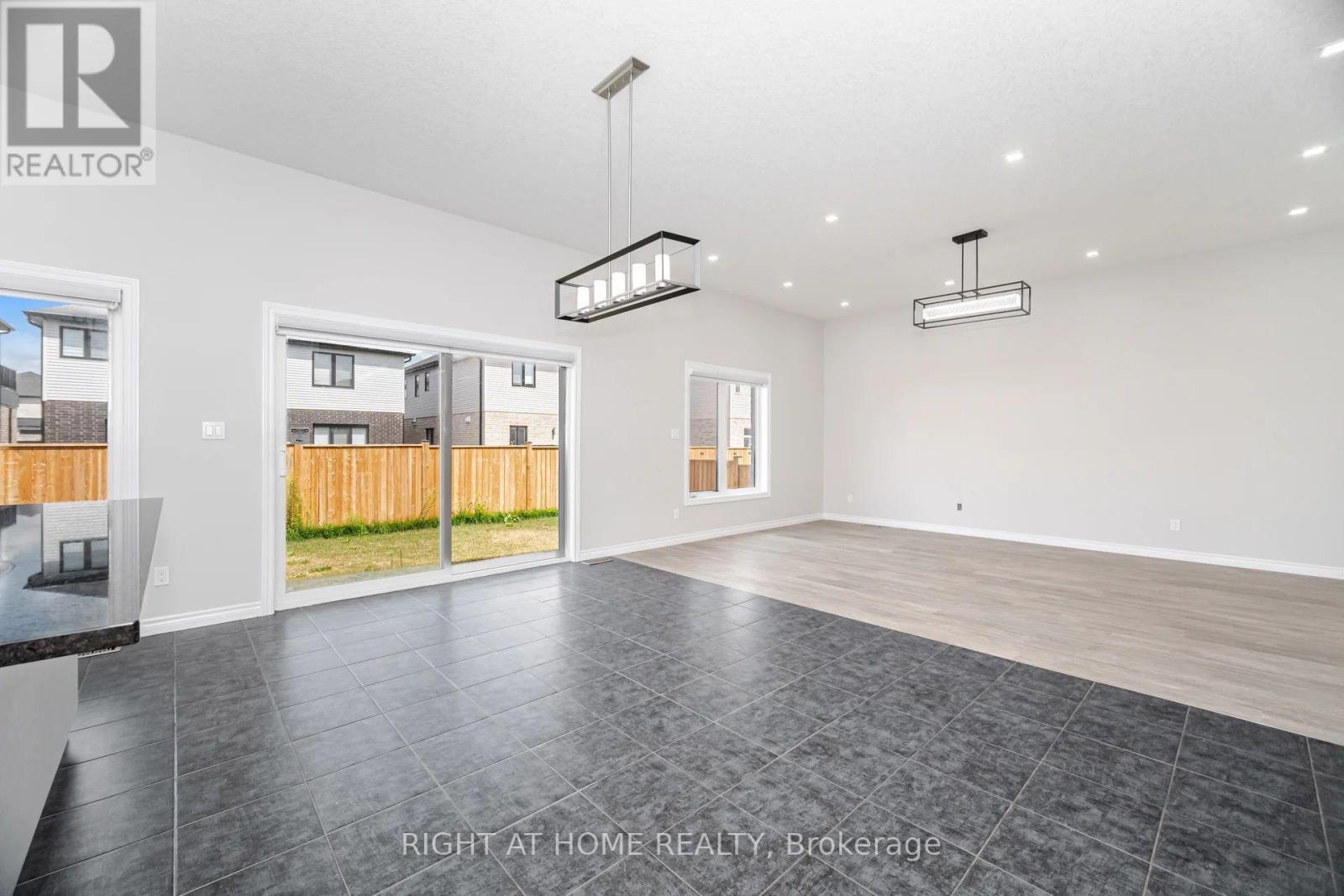 101 Sass Crescent, Brant, Ontario  N3L 0J3 - Photo 12 - X12580558