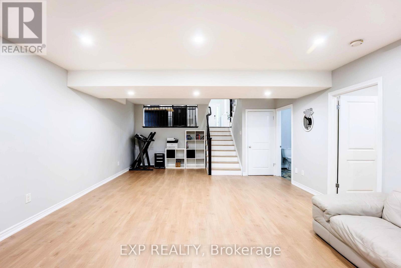 8583 Forestview Boulevard, Niagara Falls, Ontario  L2H 0B2 - Photo 23 - X12587714