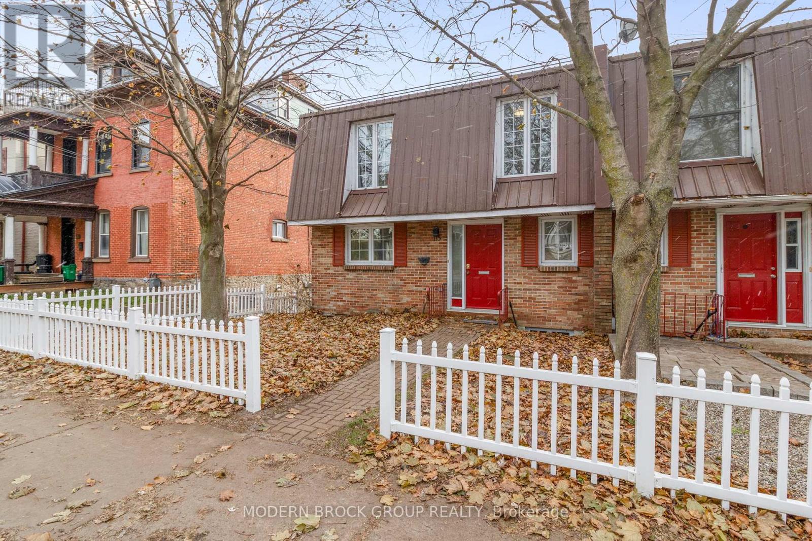 115 King Street E, Brockville, Ontario K6V 1B7 - Photo 2 - X12587688