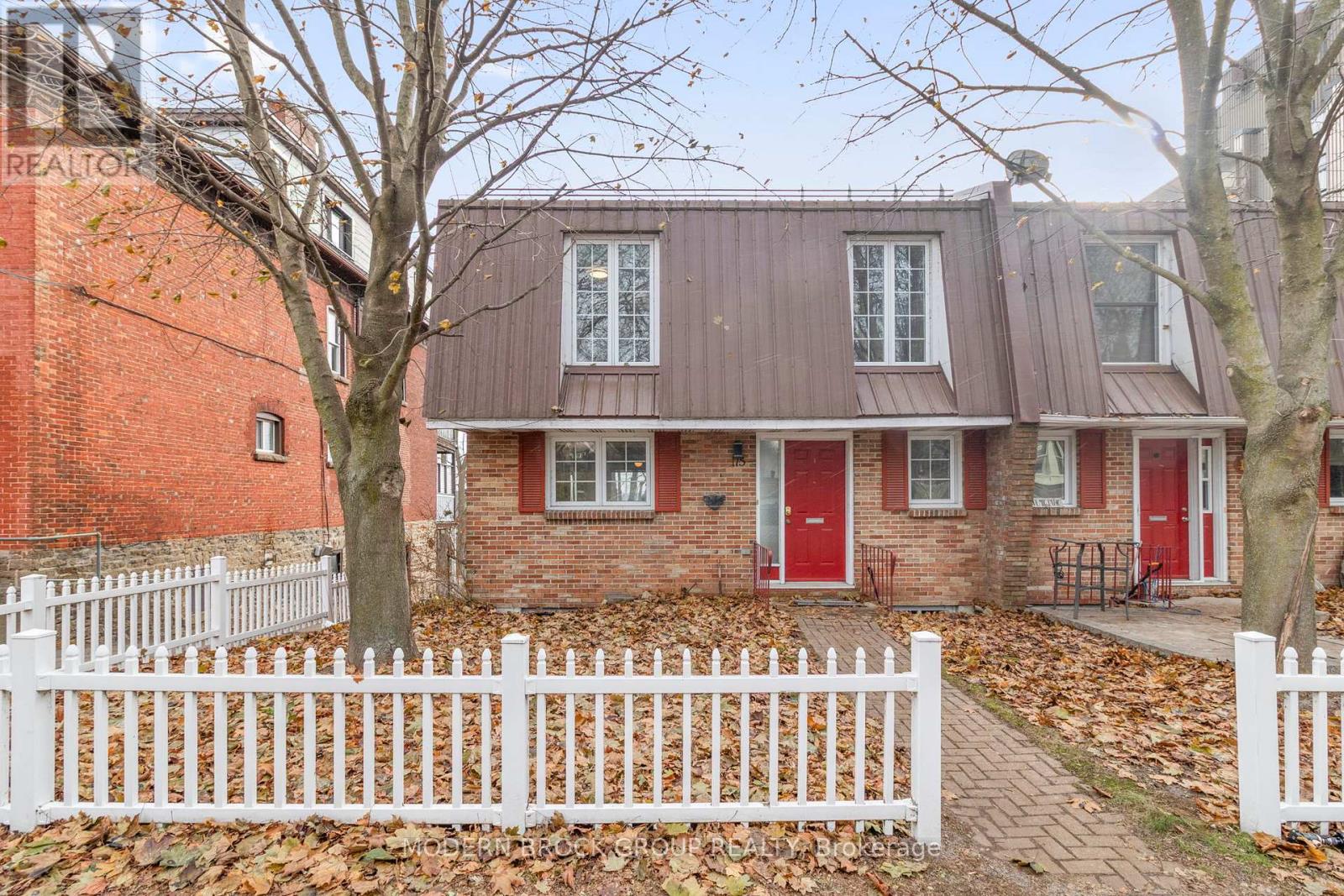 115 King Street E, Brockville, Ontario K6V 1B7 - Photo 8 - X12587688