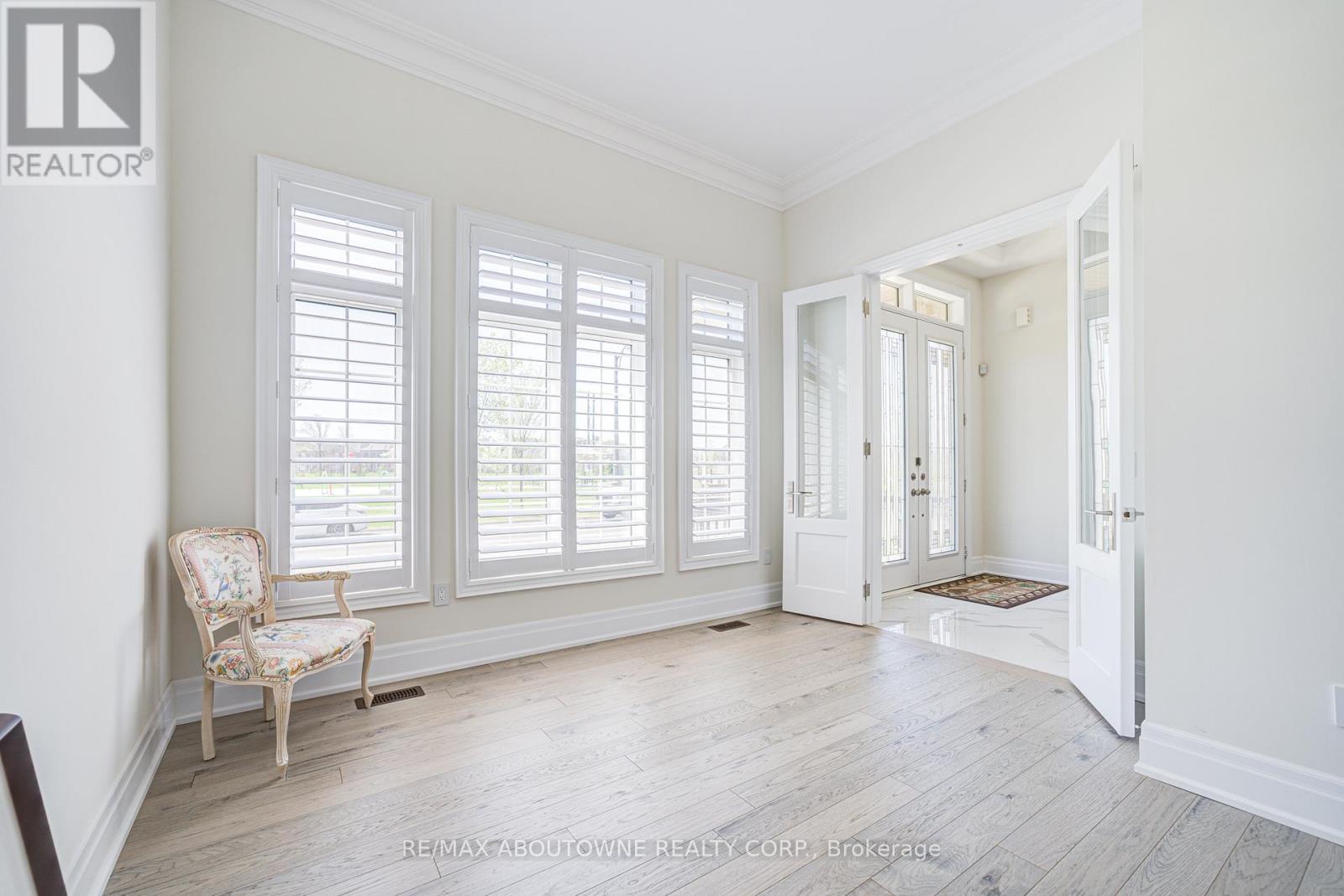 2359 Saw Whet Boulevard, Oakville, Ontario  L6M 5M8 - Photo 7 - W12311489