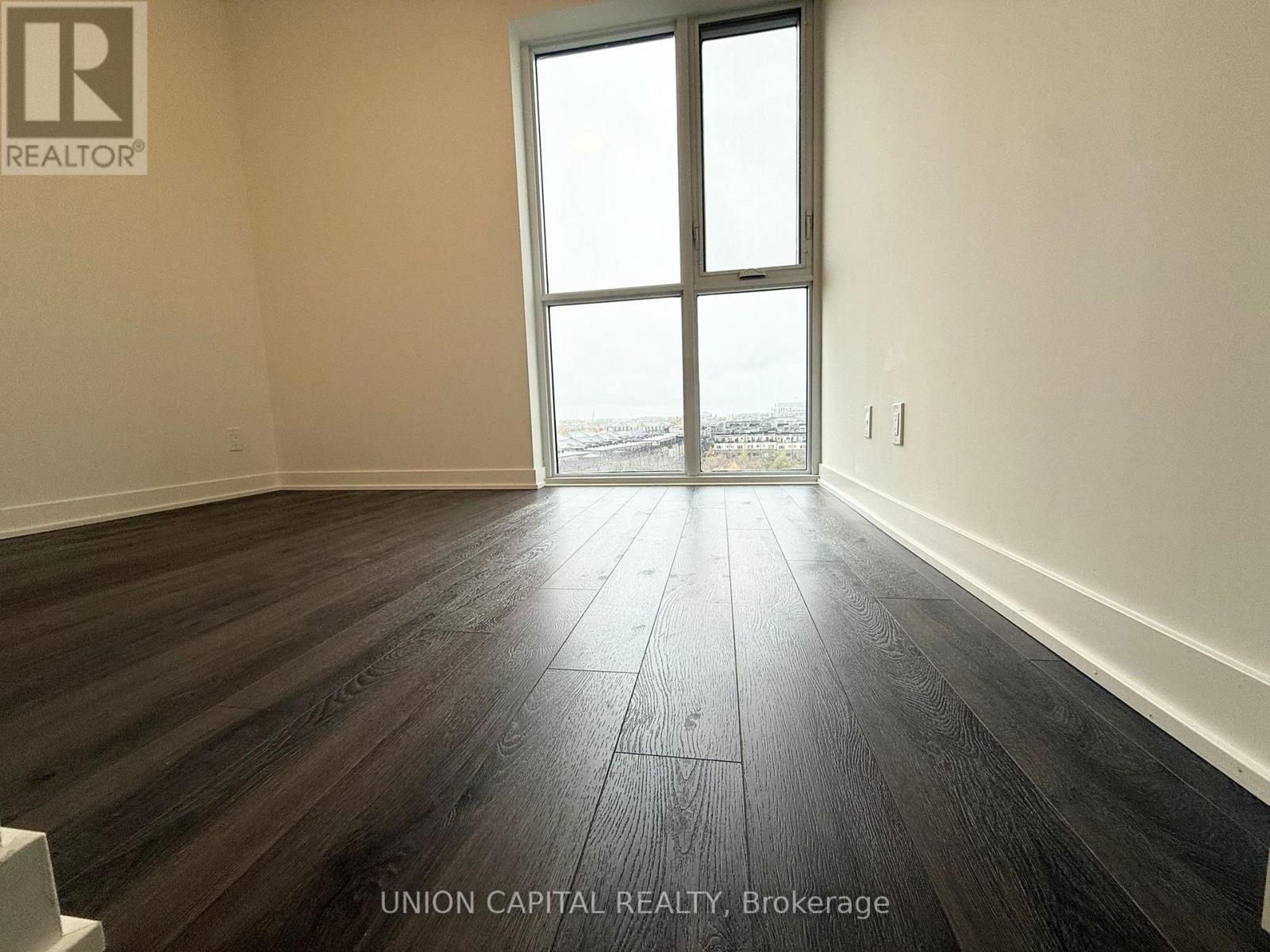 704 - 3071 Trafalgar Road, Oakville, Ontario L6H 8C6 - Photo 15 - W12494416