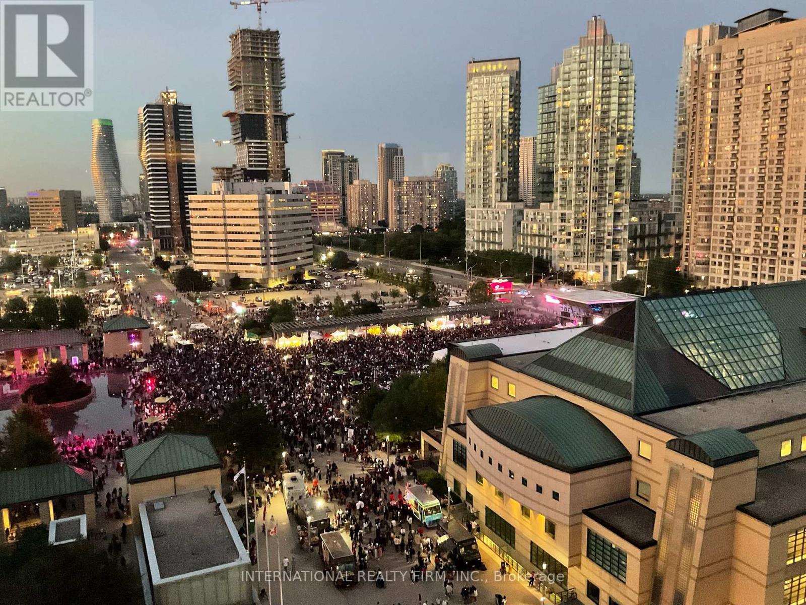 1511 - 4080 Living Arts Drive, Mississauga, Ontario L5B 4N3 - Photo 18 - W12587154