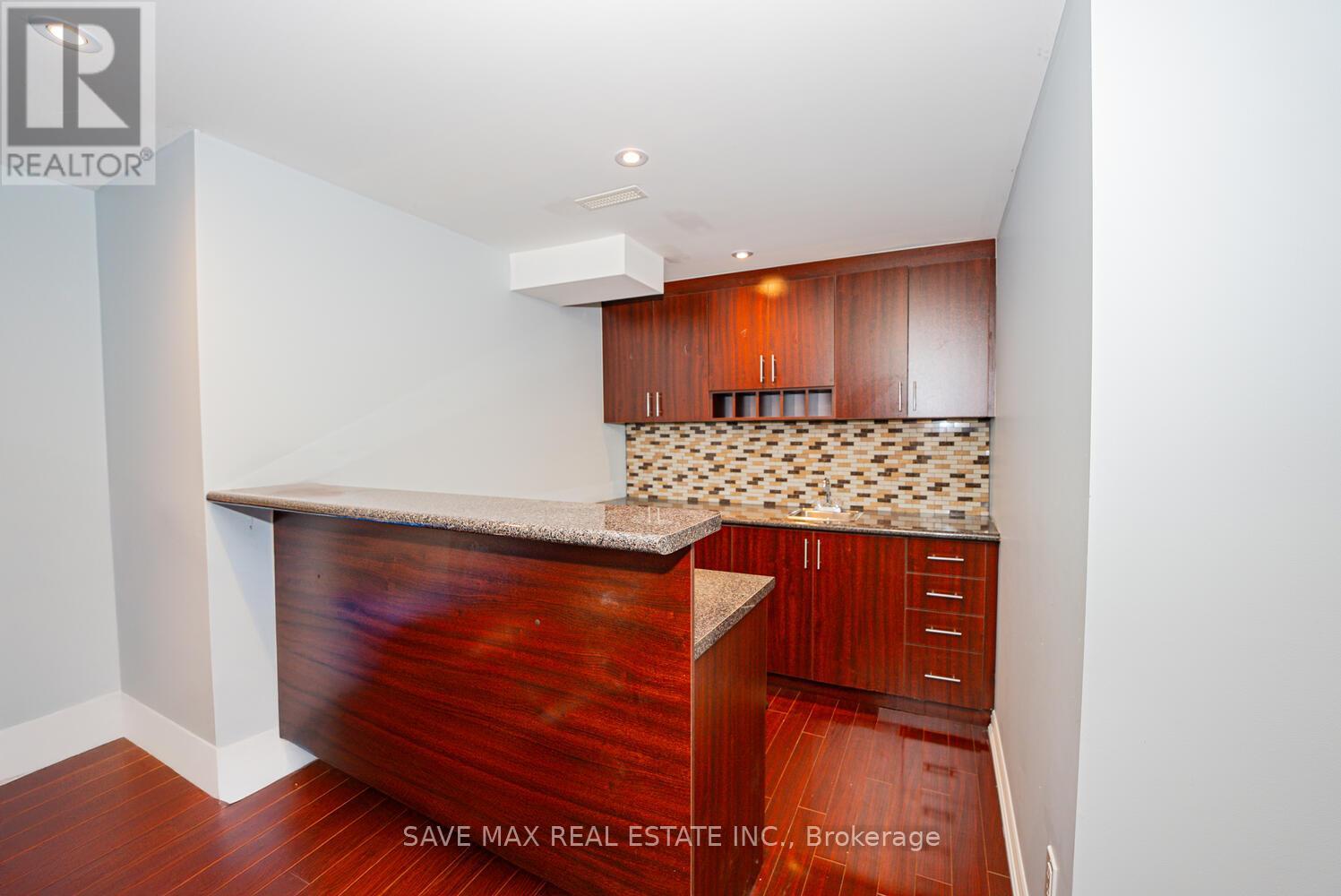 20 Binnery Drive, Brampton, Ontario  L6P 1A3 - Photo 25 - W12546152