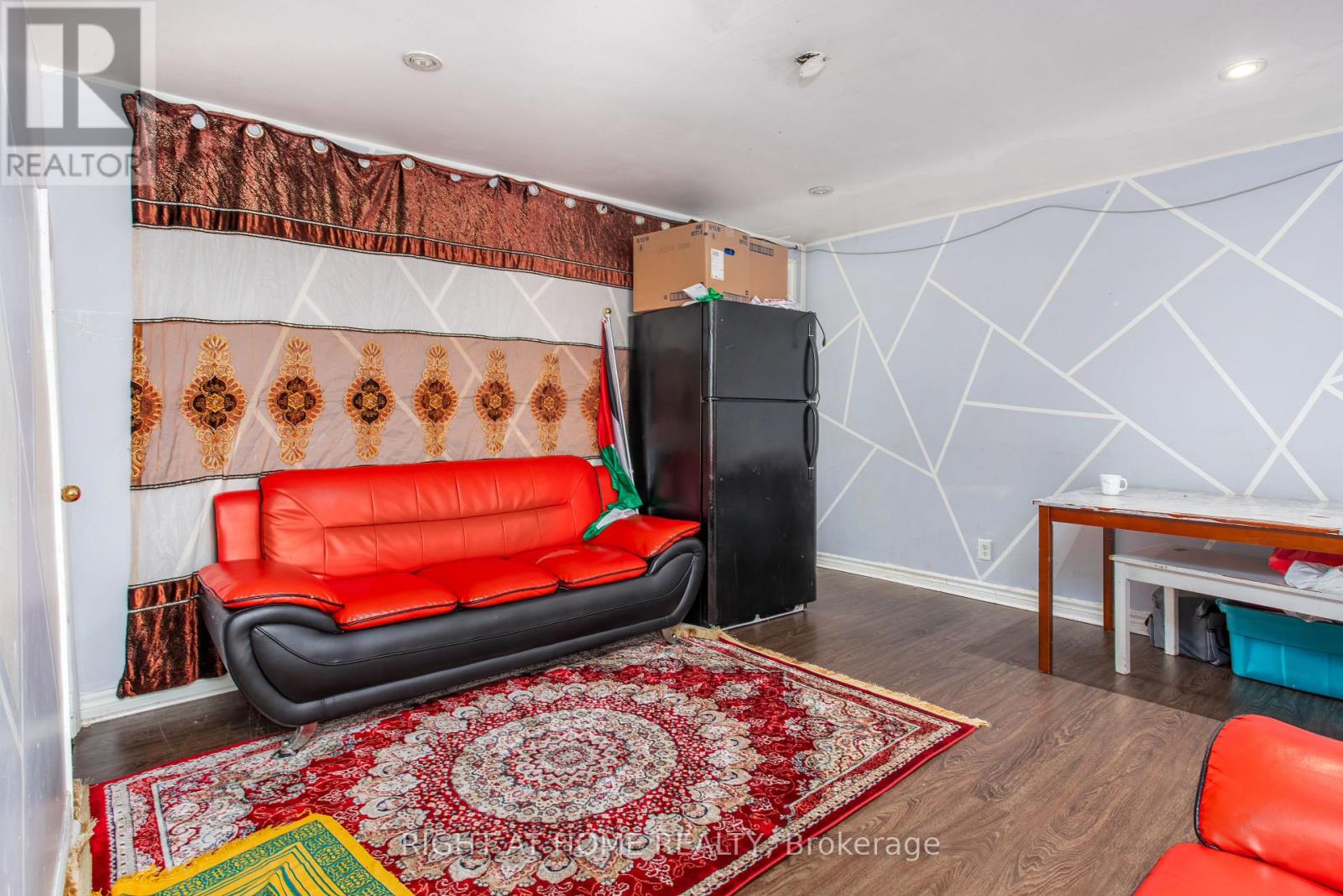 175-177 Wilson Street, Hamilton, Ontario L8R 1E3 - Photo 5 - X12586256